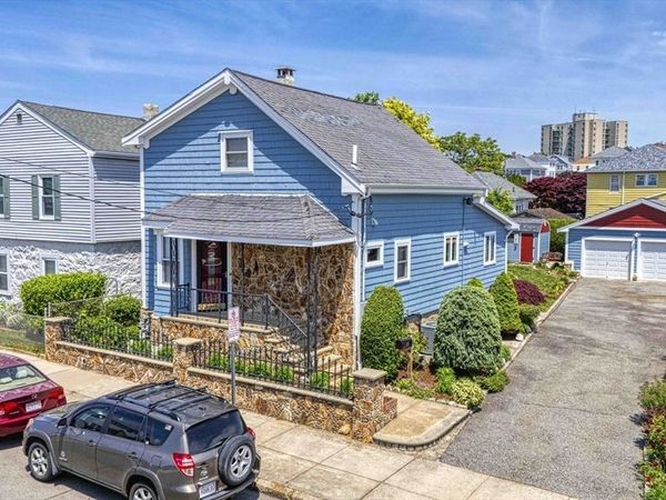 36 Mcgowan St, Fall River, MA 02723