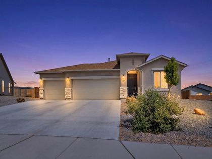 424 Liam Court SW Los Lunas, NM 87031