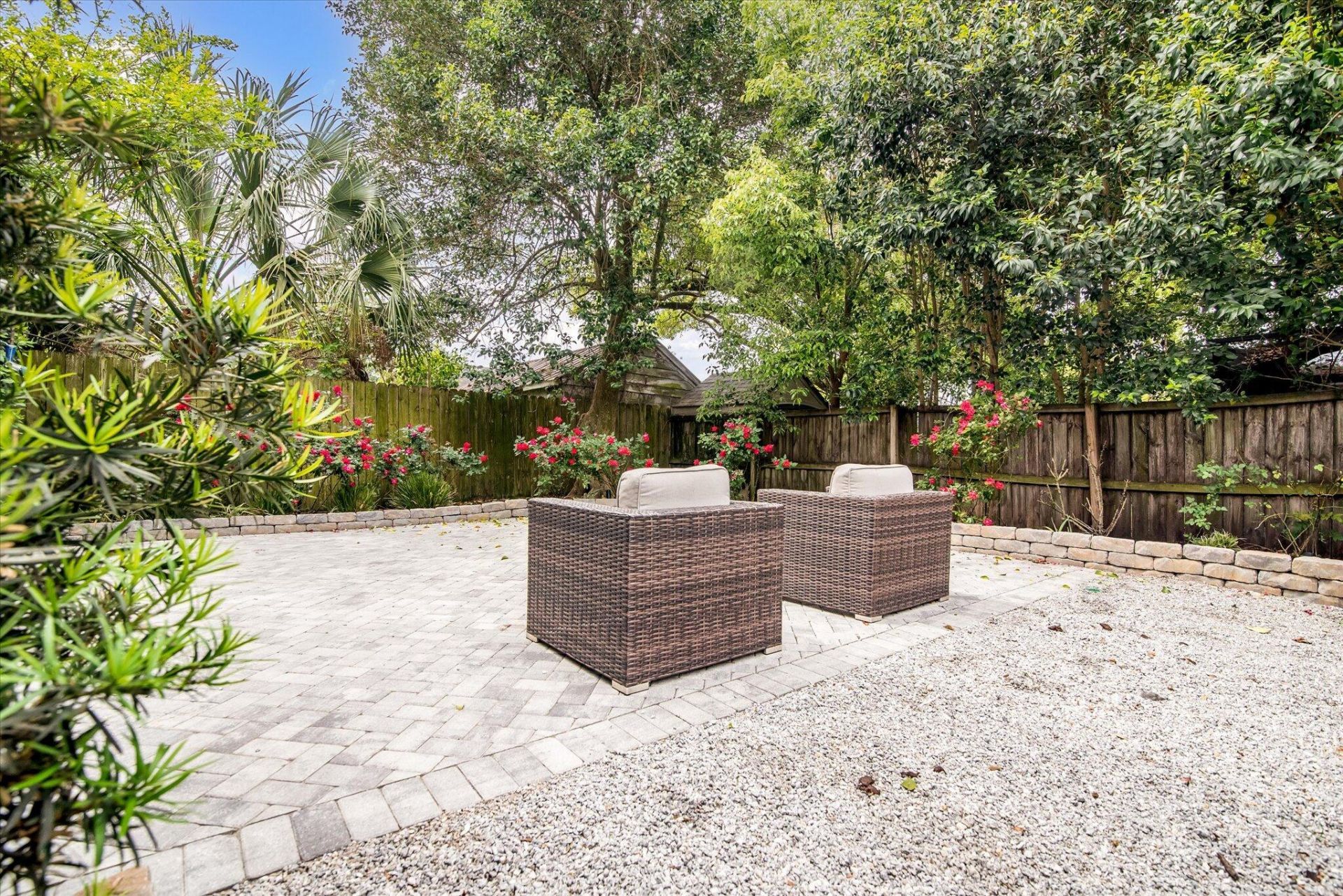 1 Middleton Place Photo 31