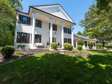 234 W Campus View Boulevard, Worthington, OH 43235