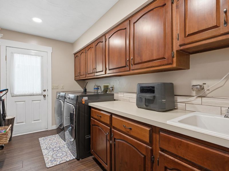 234 W Campus View Boulevard, Worthington, OH 43235 Photo 33