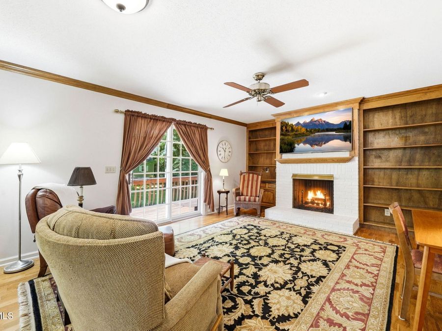 Property Image 6