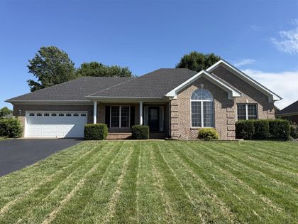 649 Summerlin Drive Bowling Green, KY 42104