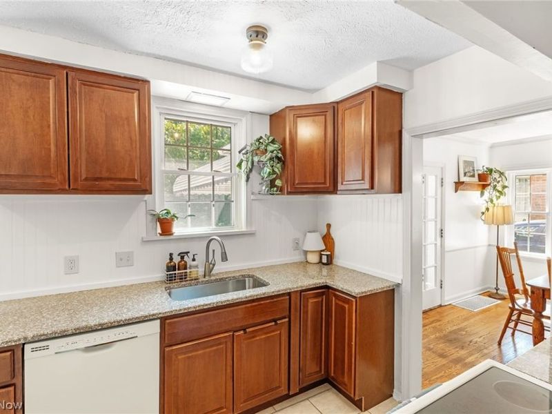 3854 Bethany Road , University Heights, OH 44118 Photo 12