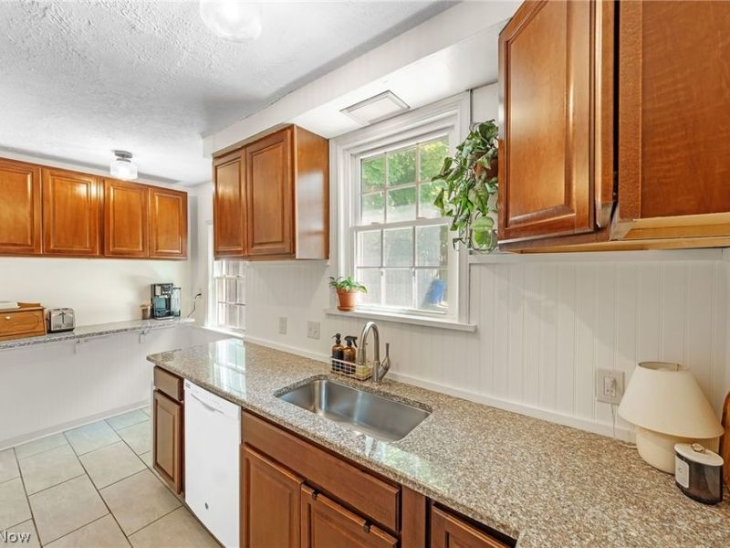 3854 Bethany Road , University Heights, OH 44118 Photo 14