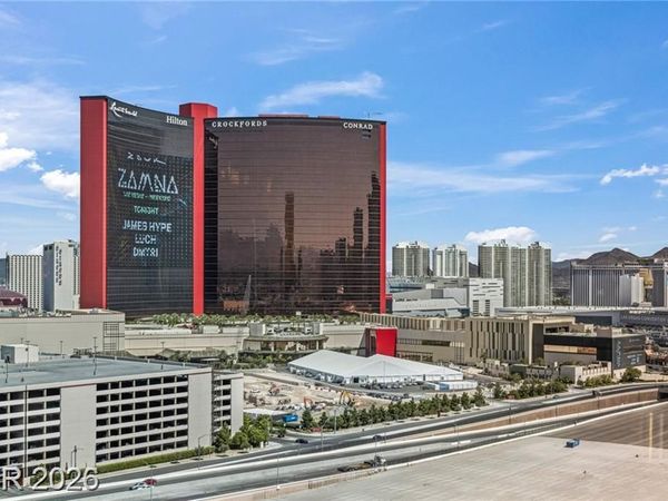 2000 N Fashion Show Drive, Unit 2414, Las Vegas, NV 89109