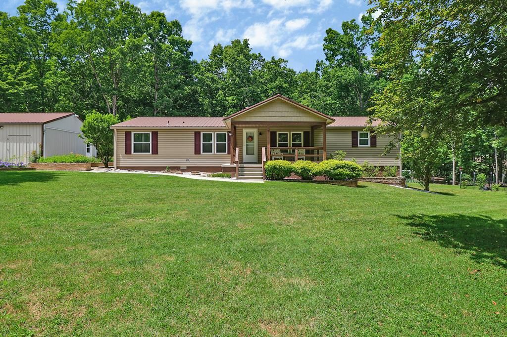 149 Vandever Lane, Crossville, TN 38572 Main Photo