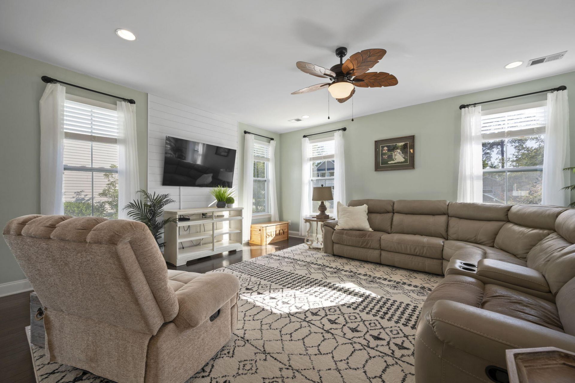 7405 Purser Lane Photo 15
