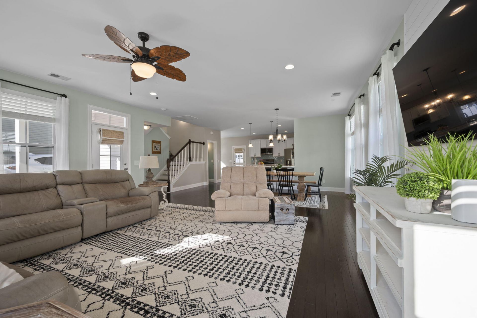 7405 Purser Lane Photo 16