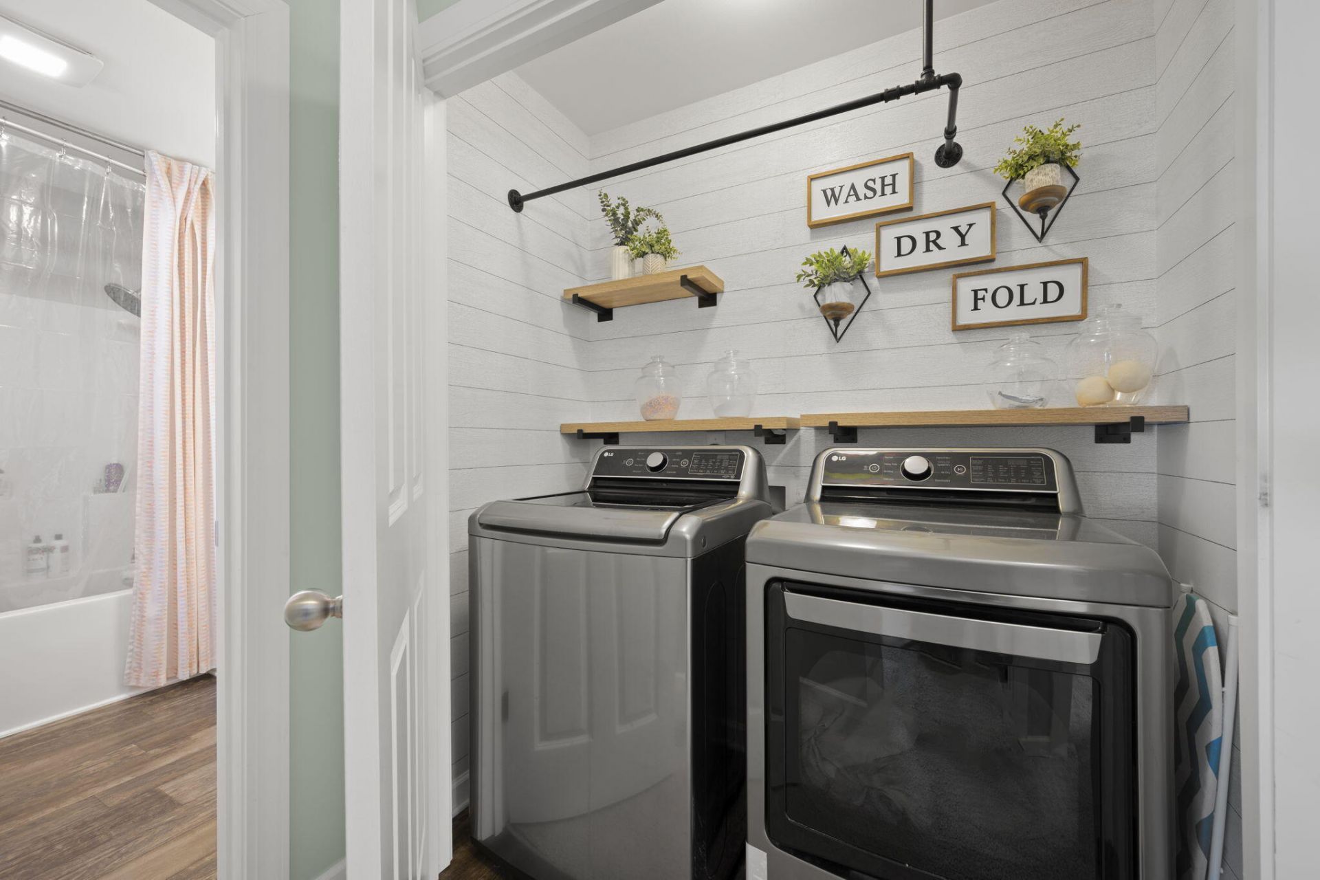 7405 Purser Lane Photo 35