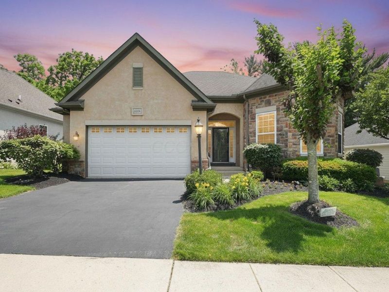 6069 Tournament Drive , Westerville, OH 43082 Photo 2