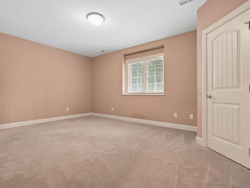 6069 Tournament Drive , Westerville, OH 43082 Photo 32