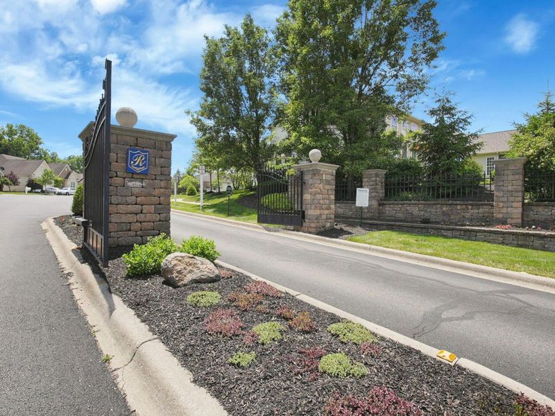 6069 Tournament Drive, Westerville, OH 43082 Photo 47