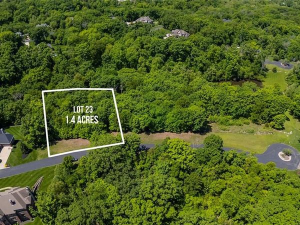 31 Grand Meridien Court , Wildwood, MO 63005