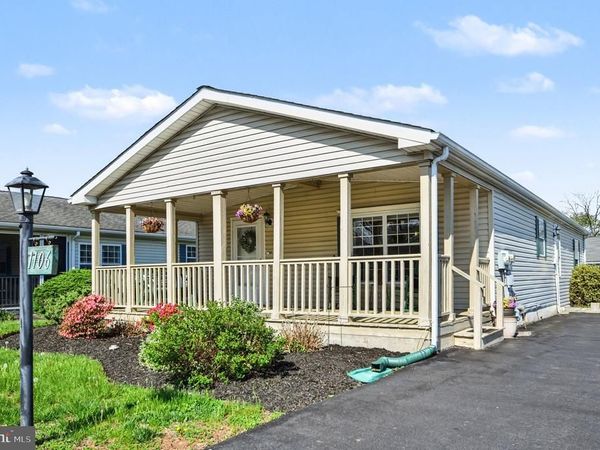 1106 JFK DRIVE , NORTH WALES, PA 19454