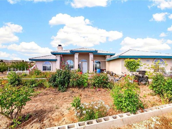 5445 Snow Line, Phelan, CA 92371