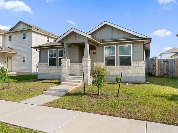 121 Oakdale Meadows LN , Hutto, TX 78634