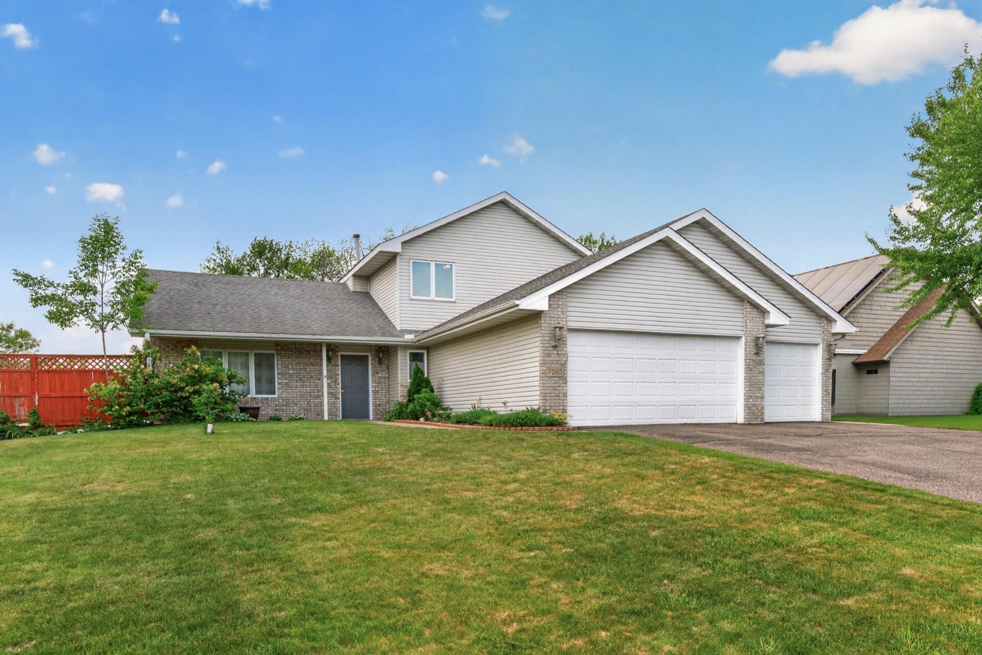7060 137th Avenue NW, Ramsey, MN 55303