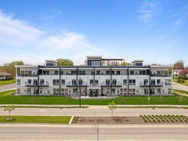 907 N Lakeshore Drive , Unit 104, Lake City, MN 55041