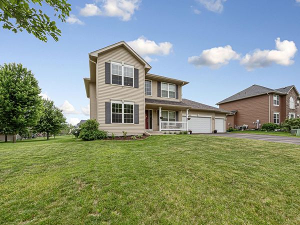 1419 Bluff Street, Dundas, MN 55019
