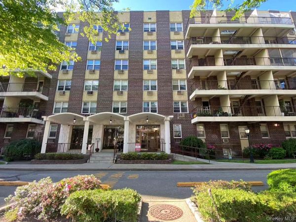 14055 34th Avenue , Unit 3E, Flushing, NY 11354
