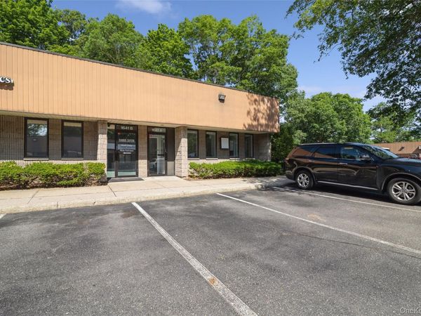 1641A Medford Avenue , Medford, NY 11763