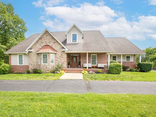 169 Ranch Road , Saddlebrooke, MO 65630
