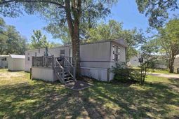 348 Bridge St.  photo 4