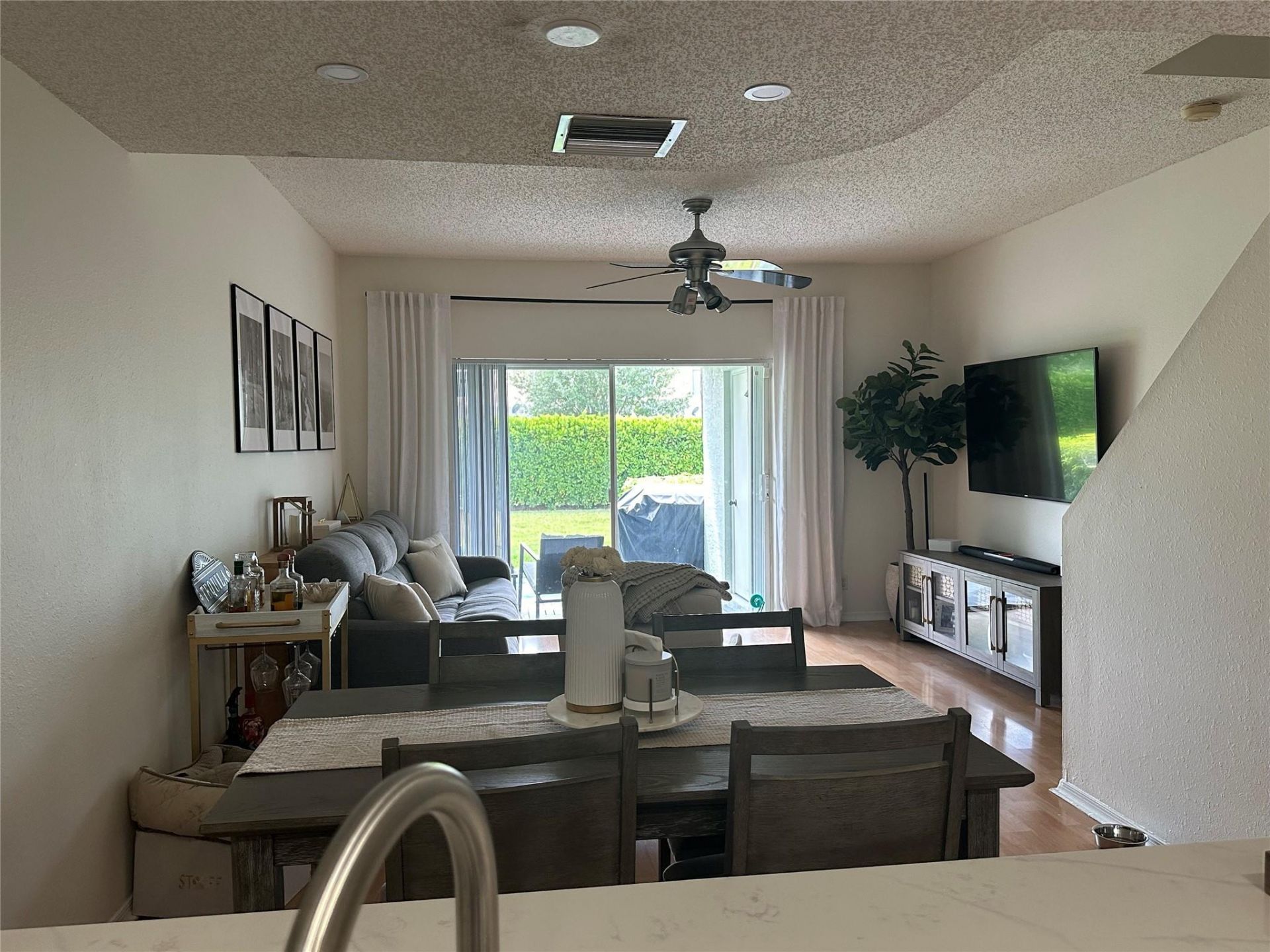 8035 Sanibel Drive, Tamarac, FL 33321 Photo