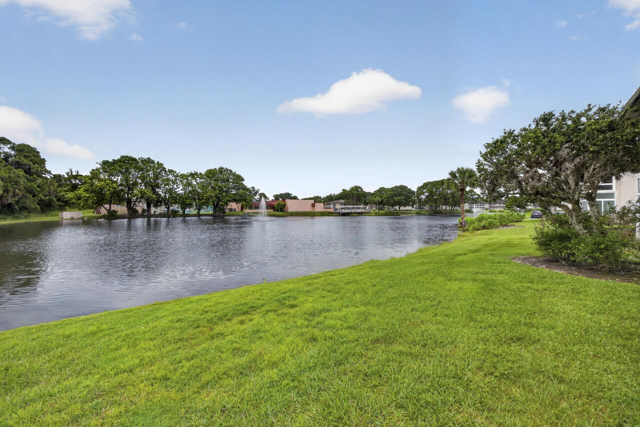 1 Lake Vista Trail, Unit 207, Port Saint Lucie, FL 34952 Photo