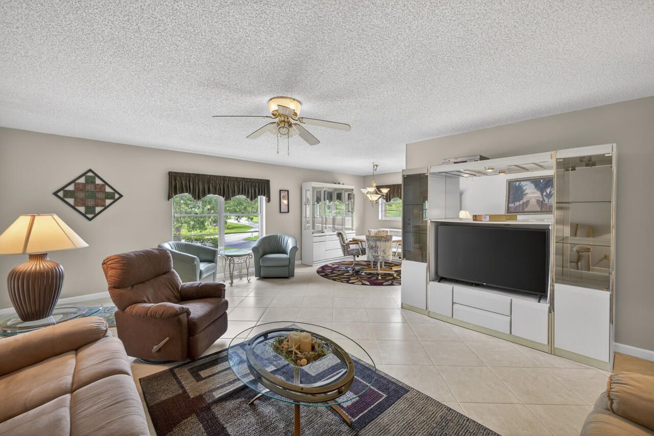 1 Lake Vista Trail, Unit 207, Port Saint Lucie, FL 34952 Photo