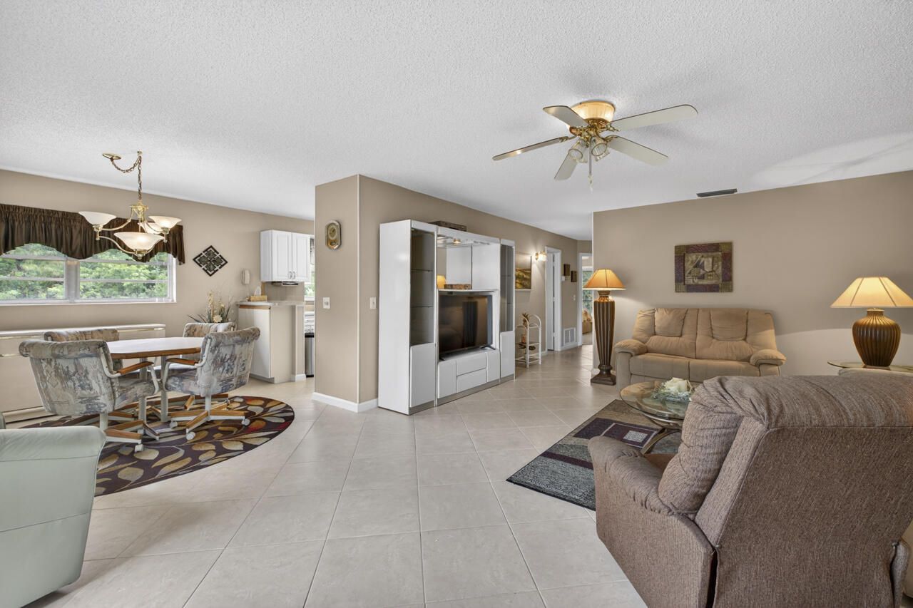 1 Lake Vista Trail, Unit 207, Port Saint Lucie, FL 34952 Photo