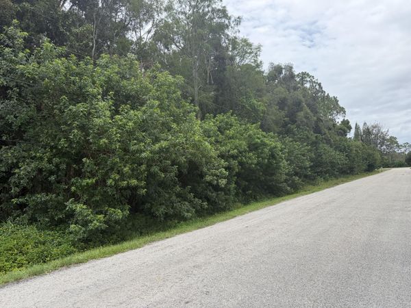 Xxxx E Aquaduct Drive, The Acreage, FL 33470
