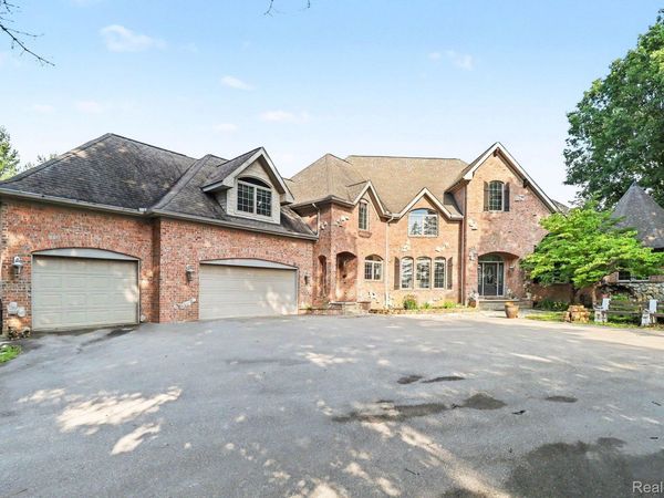 16400 Easudes Road, Sharon Township, Mi 49240