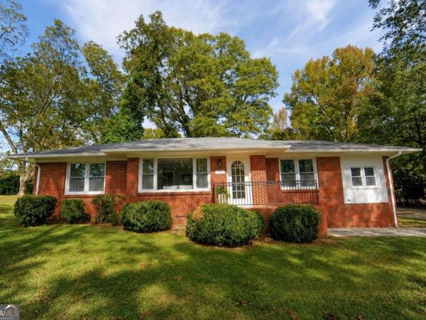370 Georgia Avenue, Fayetteville, GA 30214
