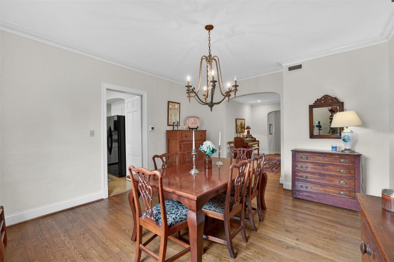 1415 Lancaster Drive, Orlando, FL 32806 Photo