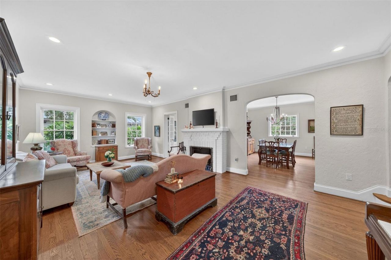1415 Lancaster Drive, Orlando, FL 32806 Photo