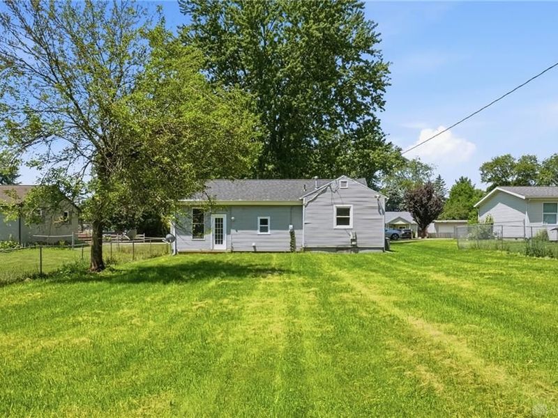316 Hickory Drive, Springfield Township, OH 45503 Photo 25