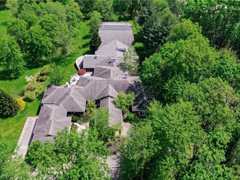 3007 Kersdale Road, Pepper Pike, OH 44124 Photo 2