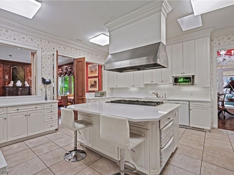 3007 Kersdale Road, Pepper Pike, OH 44124 Photo 7