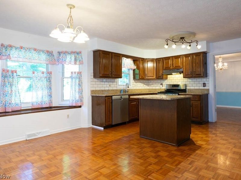 1273 Sharonbrook Drive , Twinsburg, OH 44087 Photo 14