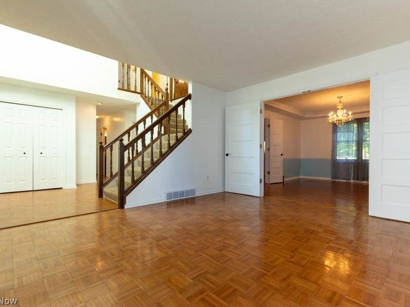 1273 Sharonbrook Drive , Twinsburg, OH 44087 Photo 9