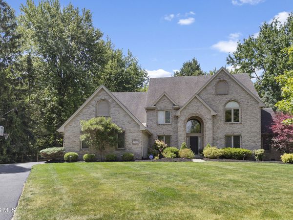 7559 Peachtree Lane , Sylvania, OH 43560