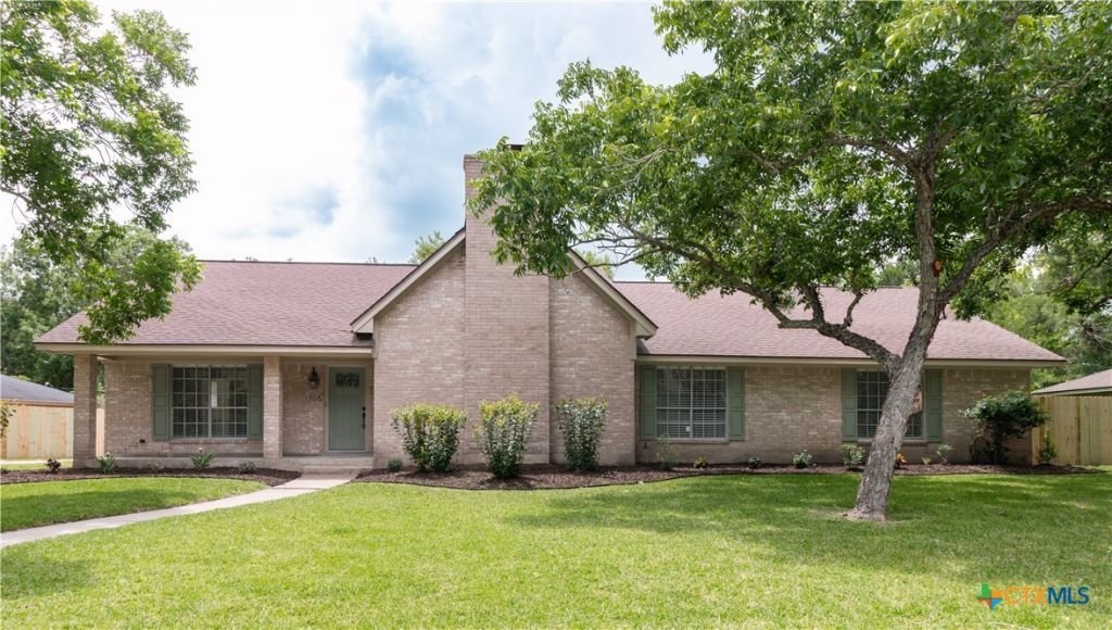 105 Spokane Street , Victoria, TX 77904 Main Photo