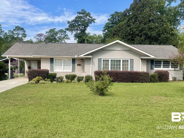 1413 Mcmillan Avenue, Brewton, AL 36426