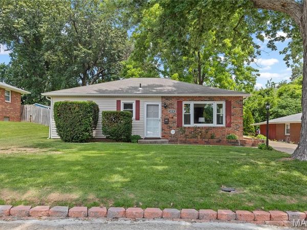 3814 Western Avenue , Alton, IL 62002