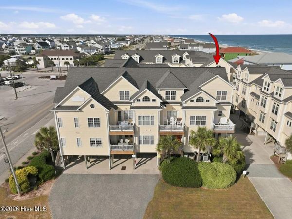 215 Summer Winds Place, Surf City, NC 28445