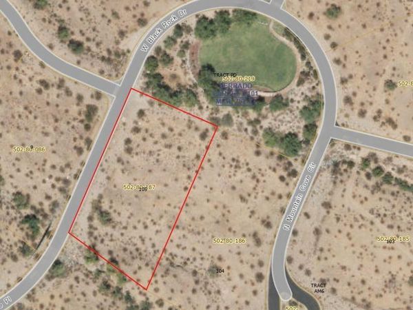 21393 W MOUNTAIN COVE Place, Unit 105, Buckeye, AZ 85396