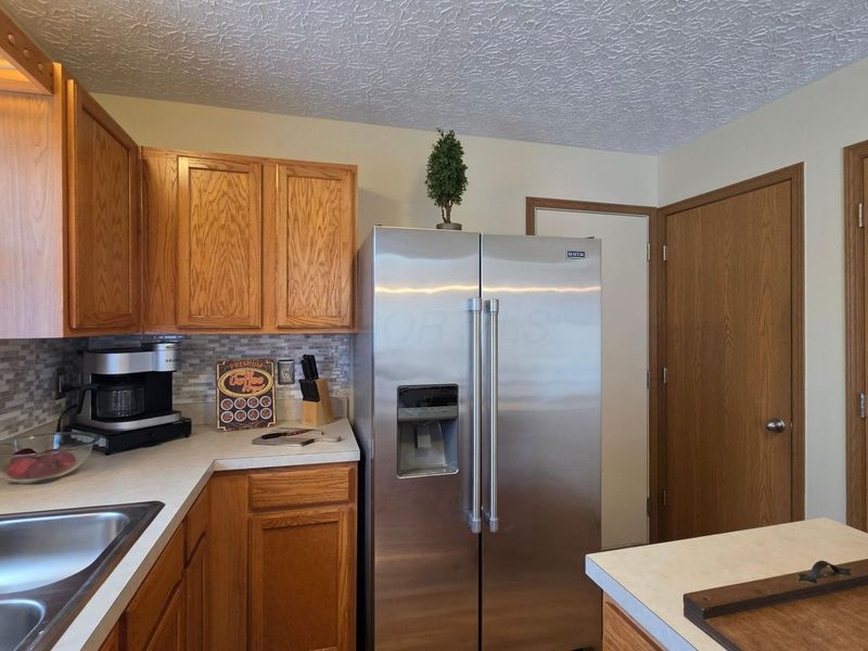 5789 Westbank Drive, Galloway, OH 43119 Photo 19