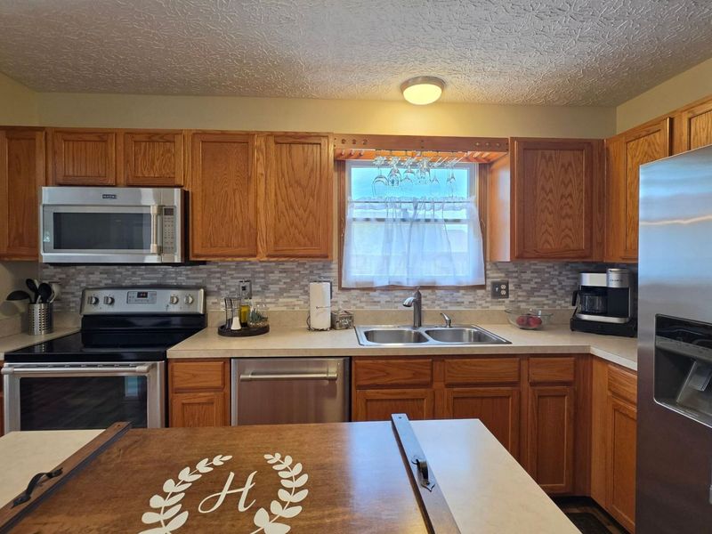 5789 Westbank Drive, Galloway, OH 43119 Photo 20